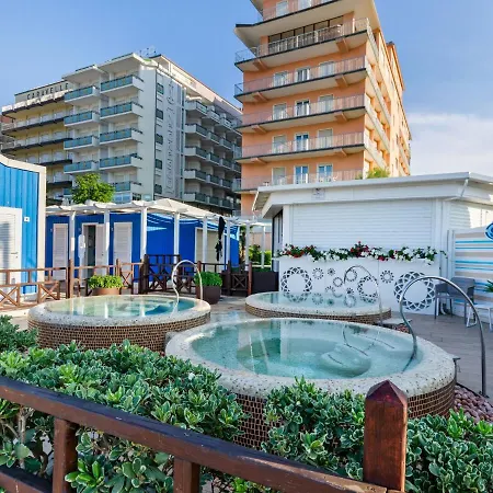 Homely In Near Sea Apartment Cattolica